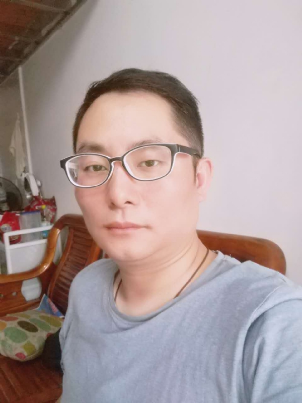 流星的尾巴的第一张照片--南平婚介网
