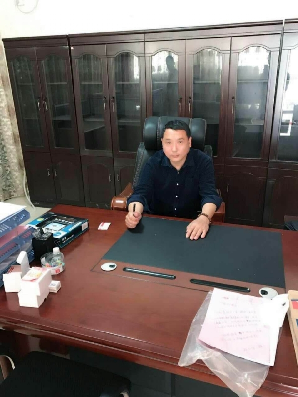 艺术家的第一张照片--南平婚介网