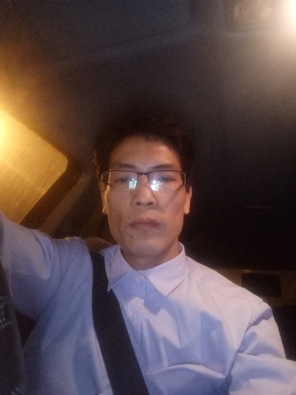 爱也要以诚相待的第三张照片--南平婚介网