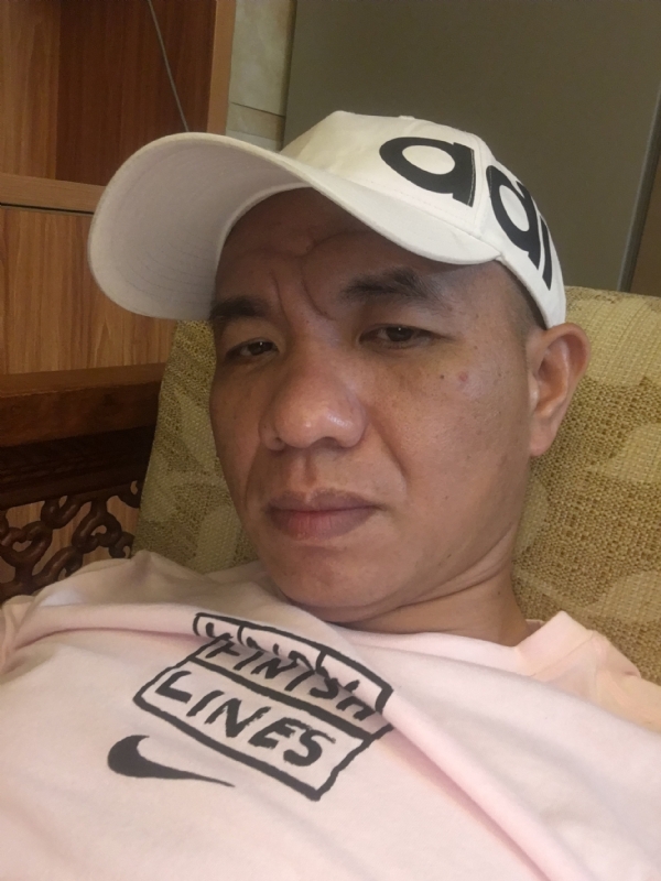 坚持到底的第一张照片--南平婚介网