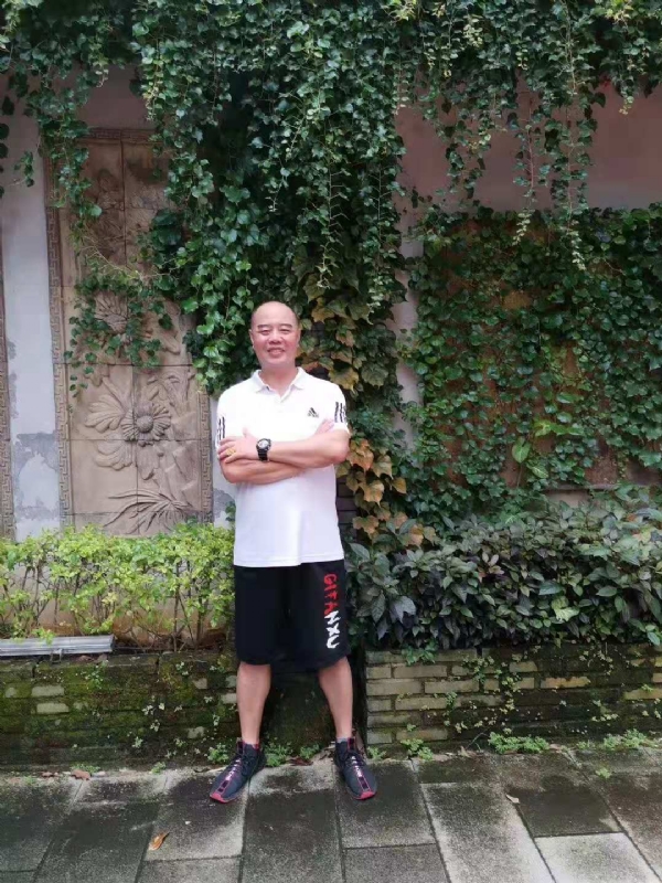 李国伟的第五张照片--南平婚介网