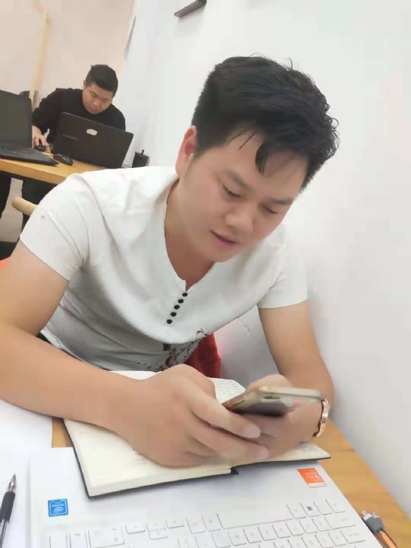 麒麟的第一张照片--南平婚介网