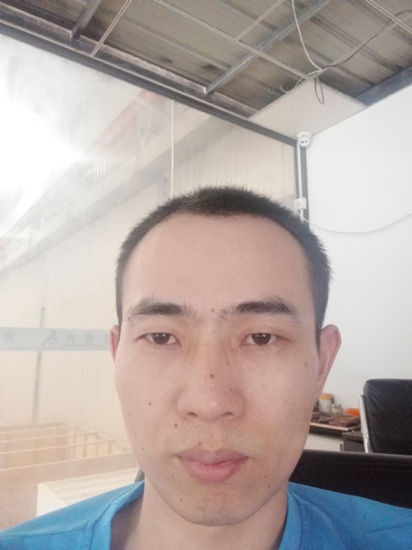合十的第一张照片--南平婚介网