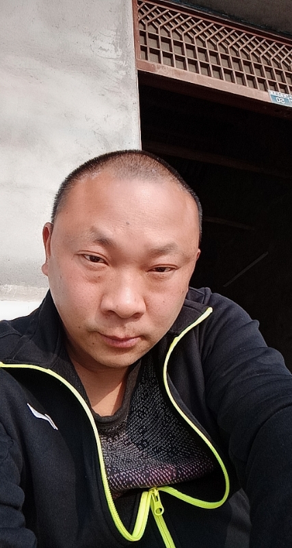 马克的第一张照片--南平婚介网