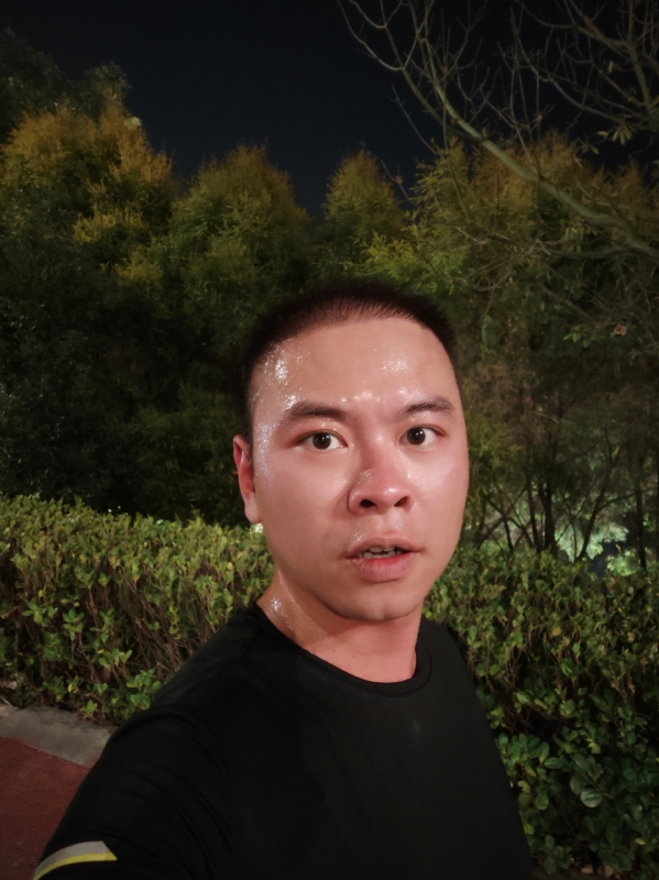 黑桃A的第一张照片--南平婚介网