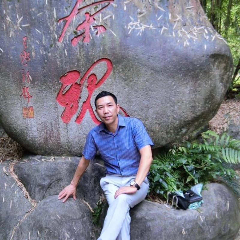 老·黄的第一张照片--南平婚介网