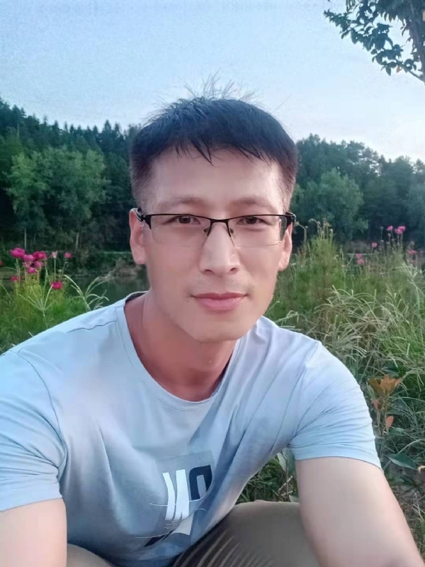 零零柒的第一张照片--南平婚介网