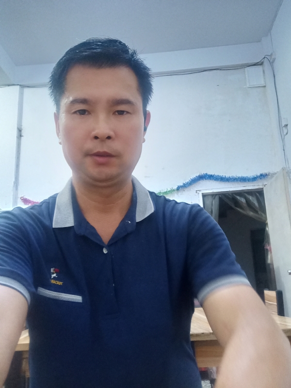 我是自强不息的第一张照片--南平婚介网