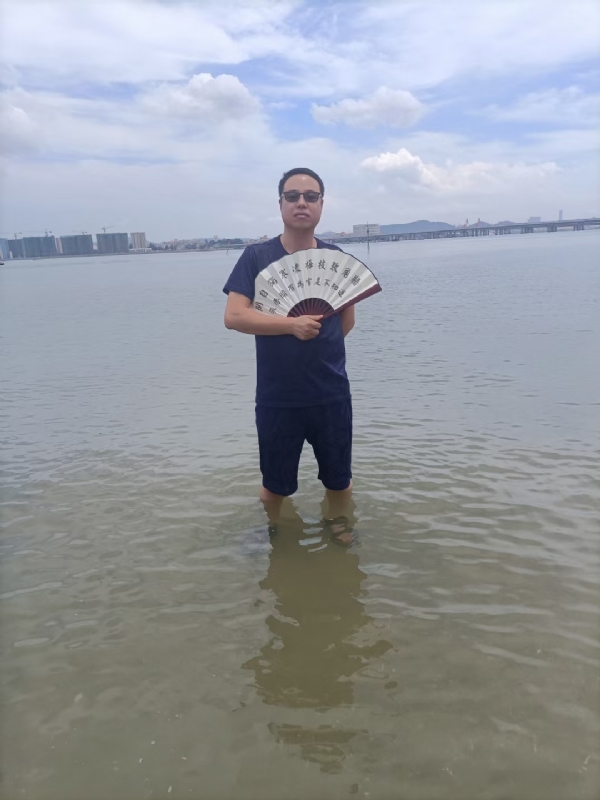 浪迹天涯的第一张照片--南平婚介网