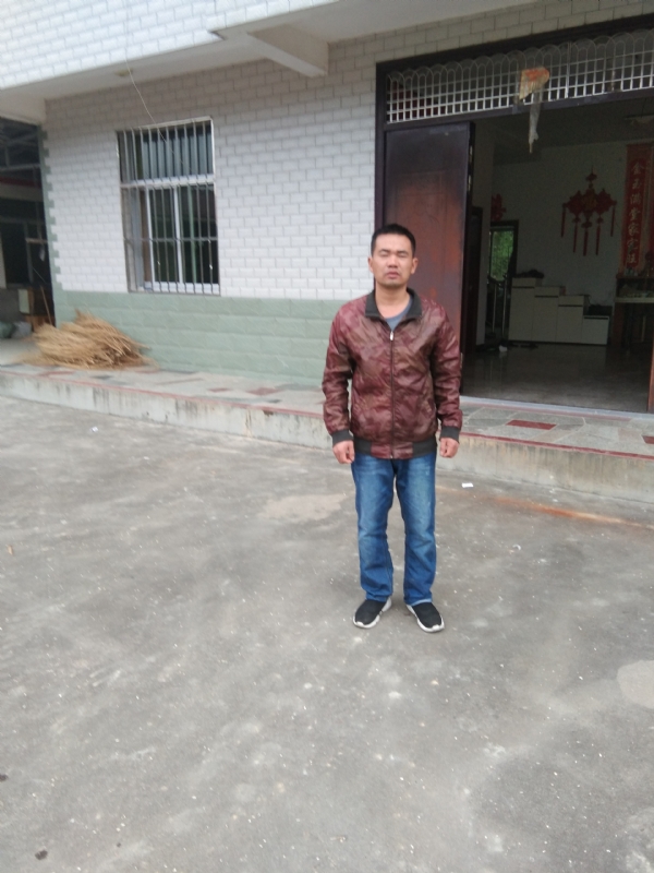 阿泉的第一张照片--南平婚介网