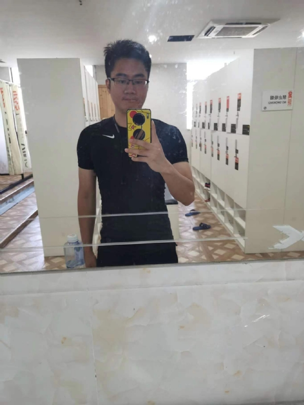 习惯发呆的第一张照片--南平婚介网