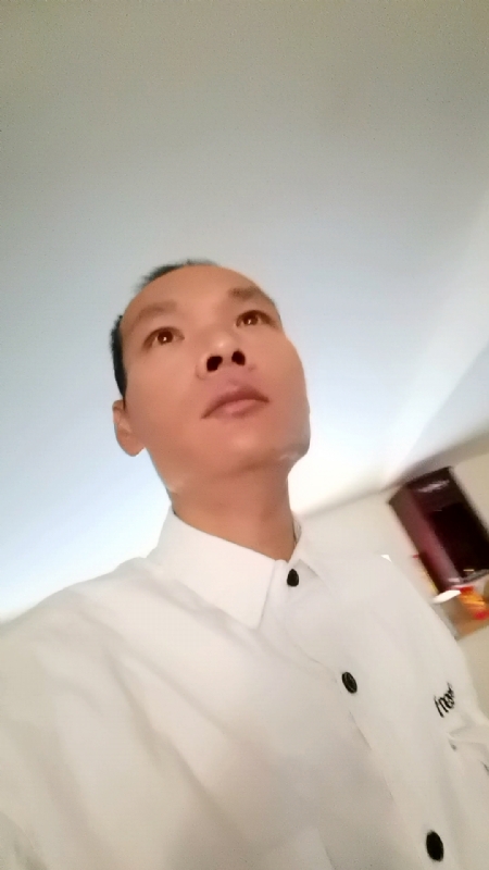 只影向谁去的第五张照片--南平婚介网