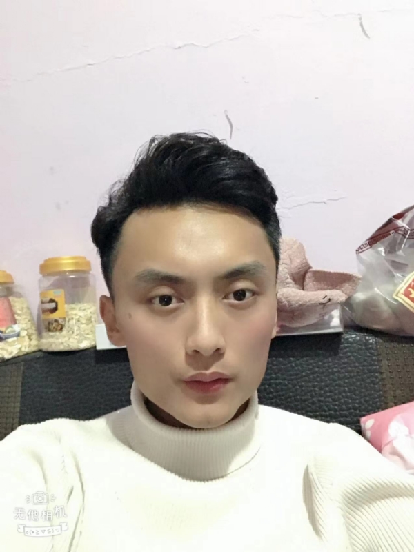 独孤一人的第一张照片--南平婚介网