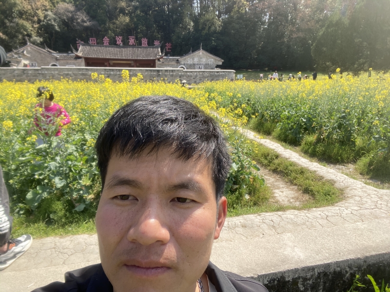 开心的第一张照片--南平婚介网