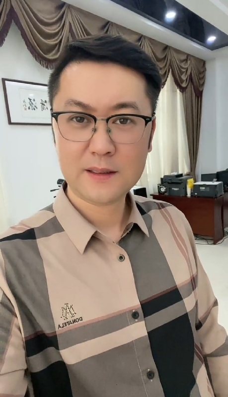 勤勉的第一张照片--南平婚介网