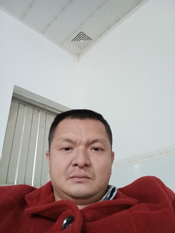 兰成龙的第一张照片--南平婚介网