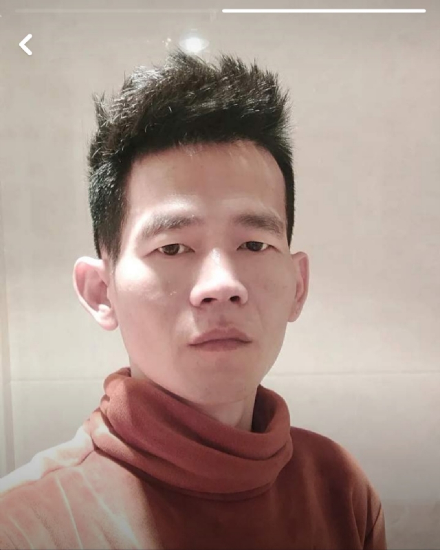白了少年头的第一张照片--南平婚介网