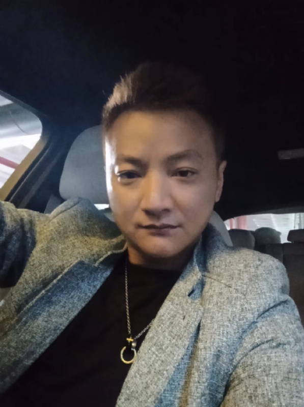 夜、有雨敲窗的第三张照片--南平婚介网