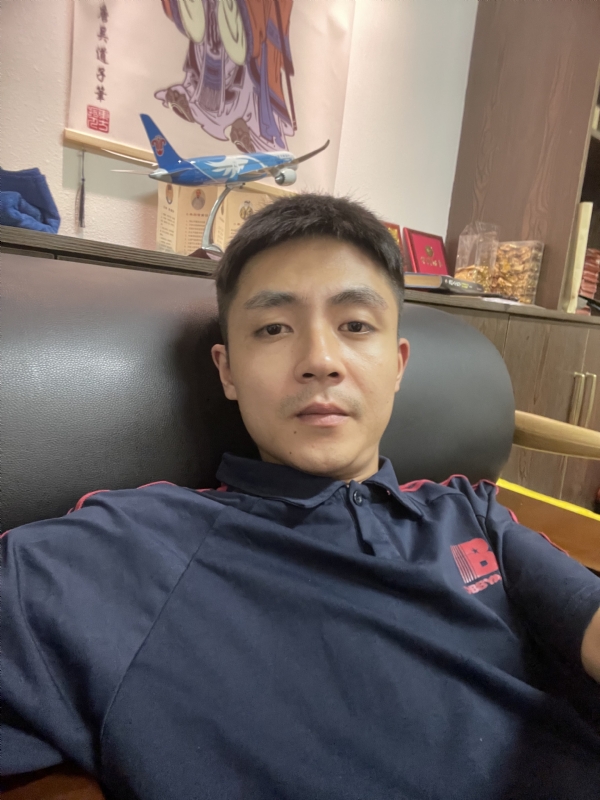 曾曾日上的第一张照片--南平婚介网