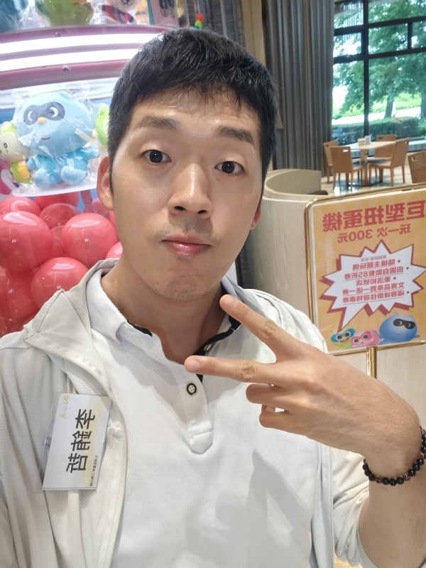 銪哲的第一张照片--南平婚介网